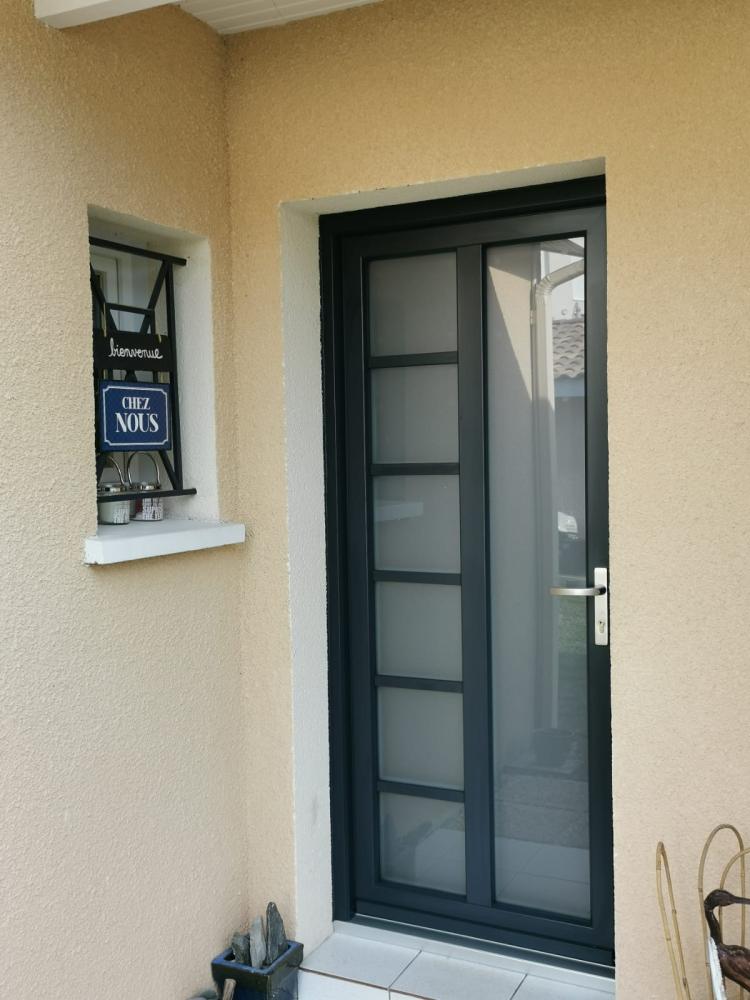 PORTE ENTREE 2